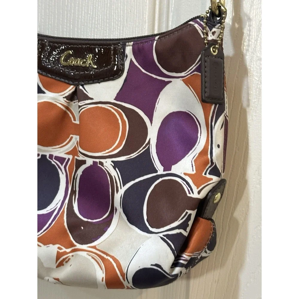 Coach Brown Leather Swingpack Ashley Scarf Signature Purse‎ - Picture 10 of 11